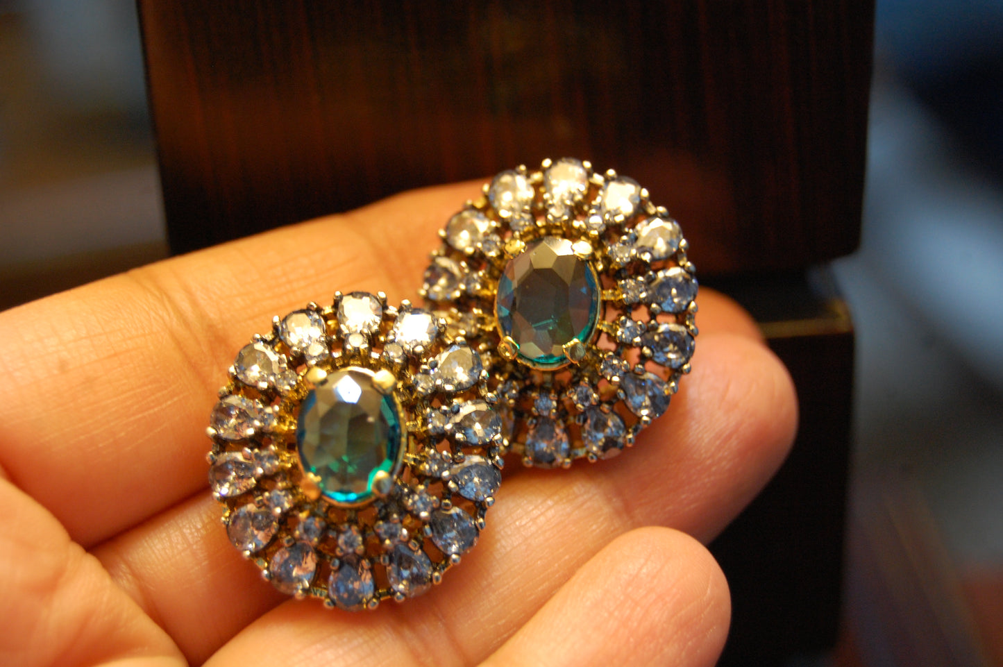 FEROZY & ZIRCON EARRINGS