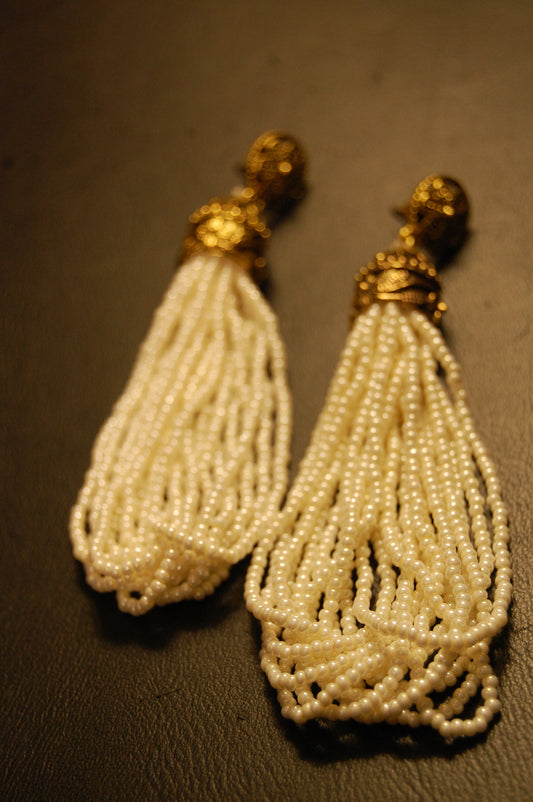 PEARL EARRINGS