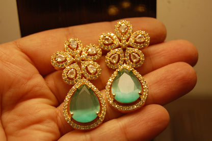 ZIRCON FLORAL EARRINGS IN JADE GREEN