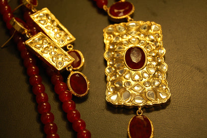 ELEGANT KUNDAN & RED MALA SET
