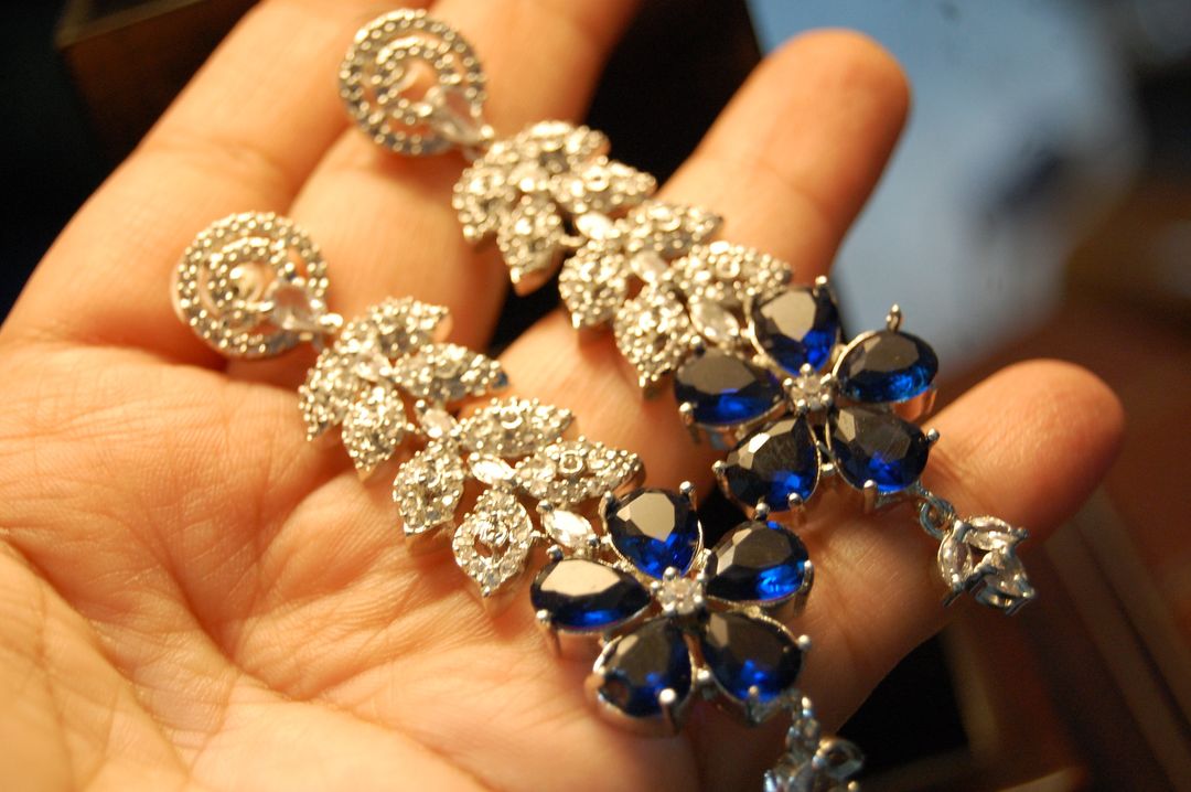 BLUE ZIRCON EARRINGS