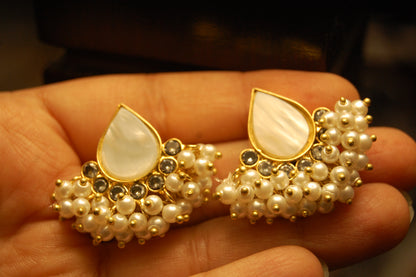 MOTHER OF PEARL KUNDAN & PEARL EARRINGS