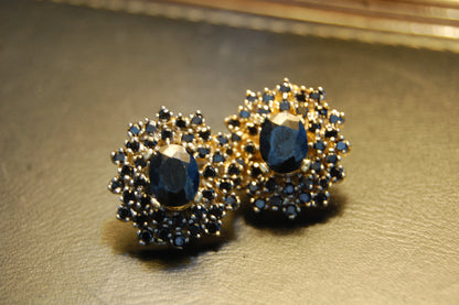 BLACK  EARRINGS