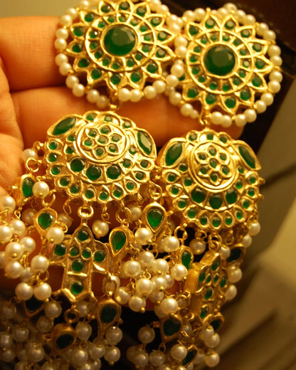 GREEN & PEARLS EARRINGS