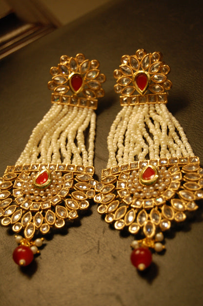 JHOOMAR STYLE EARRINGS IN KUNDAN & PEARLS & RED