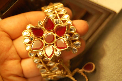 ELEGANT KUNDAN KARA WITH RED FLOWER