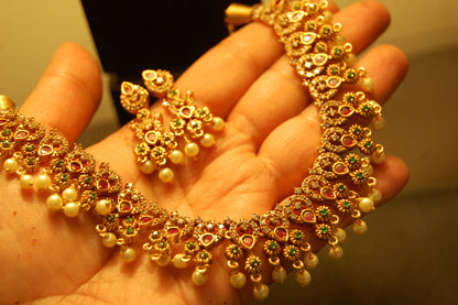 SOUTH INDIAN NECKLACE SET