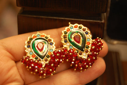 MULTI STONE EARRINGS WITH GREEN MEENA