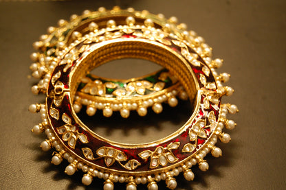 SINGLE, 3D MEENA & KUNDAN KARA , ONE SIDE GREEN OTHER RED MEENA