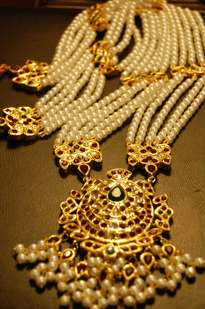 GREEN & RED KUNDAN MALA