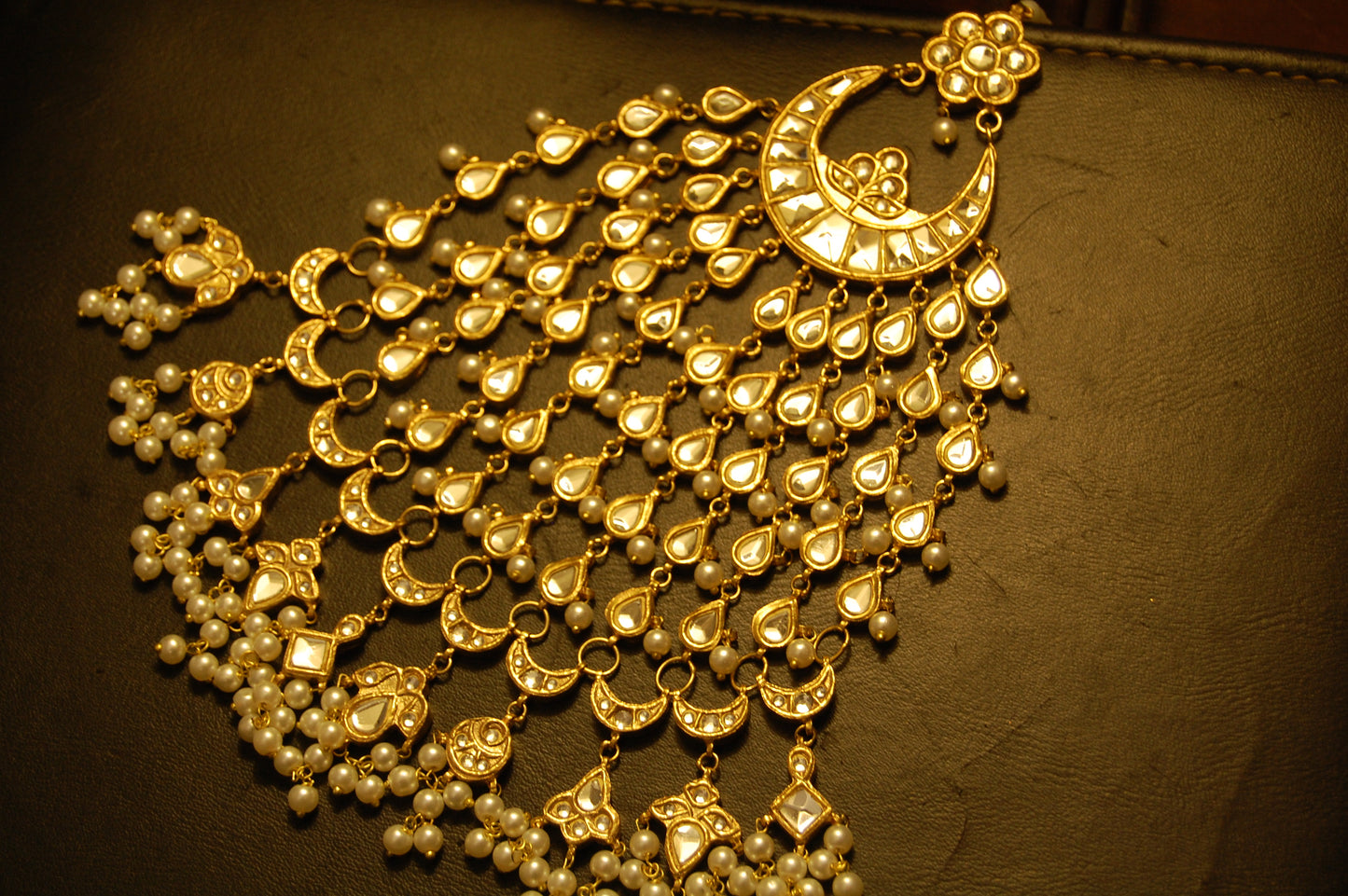 GORGEOUS KUNDAN JHOOMAR