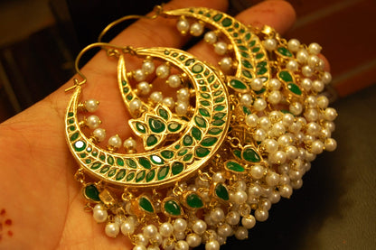 LARGE BALAS IN GREEN & PEARLS