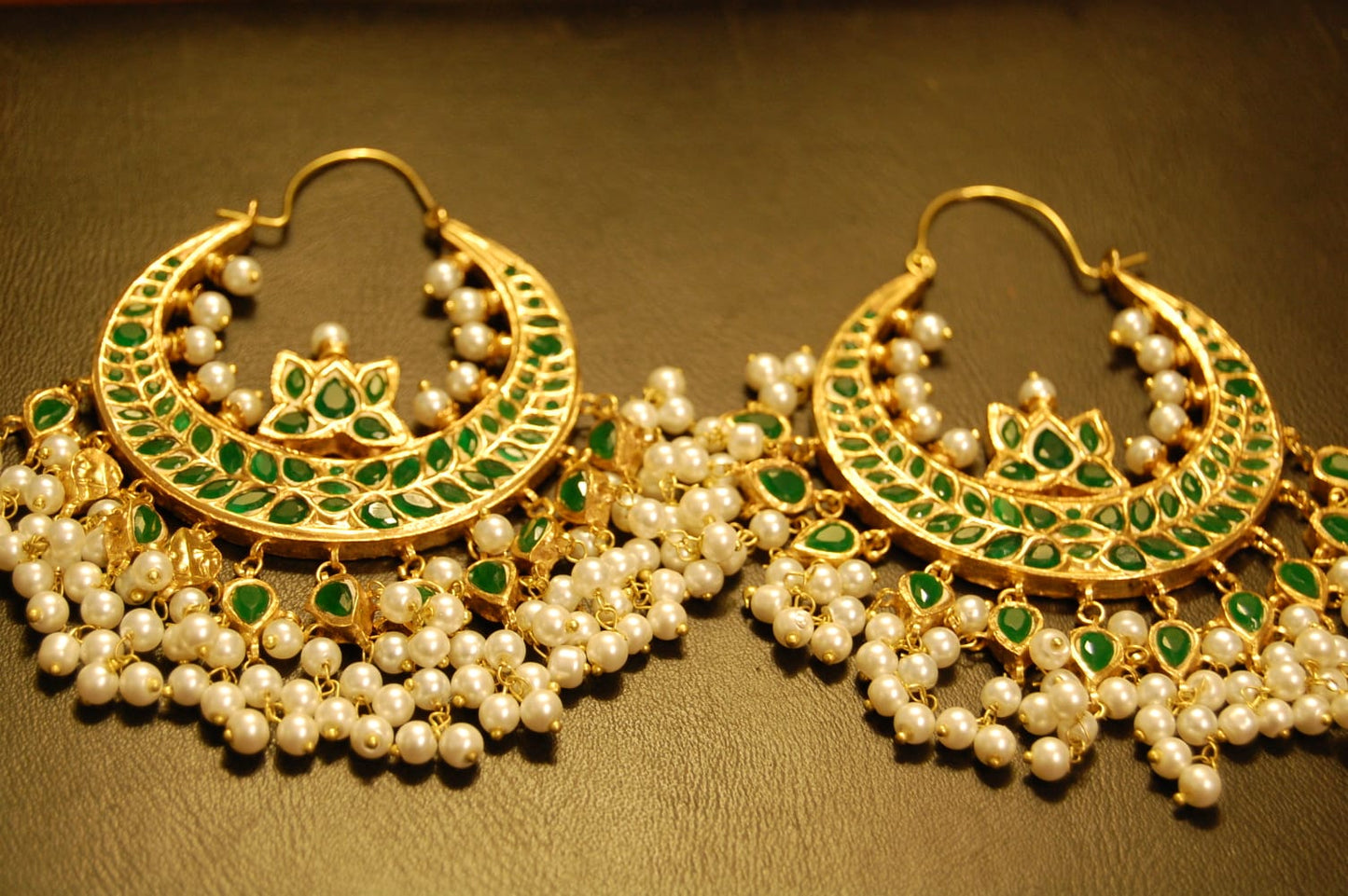 LARGE BALAS IN GREEN & PEARLS