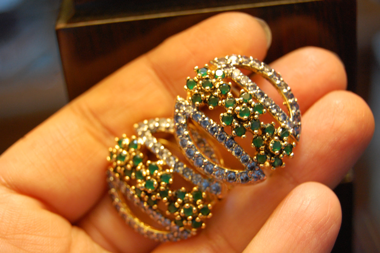ZIRCON GREEN EARRINGS