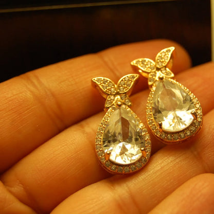 ZIRCON EARRINGS WITH GOLDEN BASE