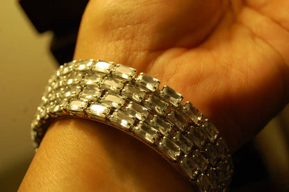 SET OF 4 ZIRCON BANGLES IN  SILVER BASE