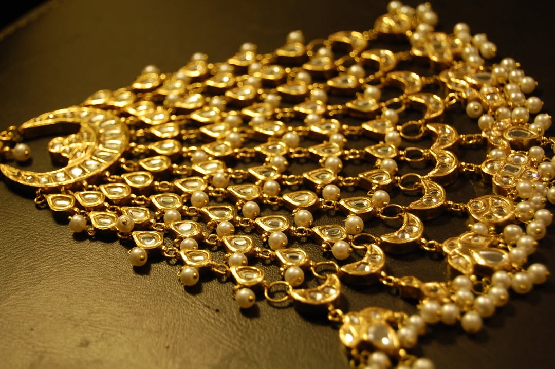 GORGEOUS KUNDAN JHOOMAR