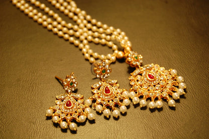 SOUTH INDIAN PEARL NECKLACE SET IN RED, GREEN & ZIRCON