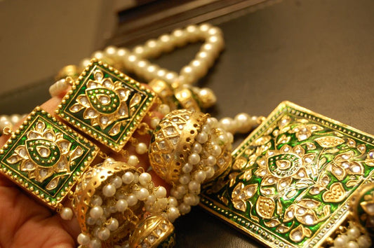 MALA & JHUMKA SET IN KUNDAN WITH GREEN MEENA