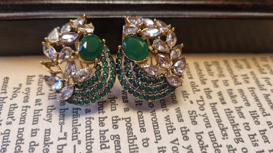 GREEN EARRINGS