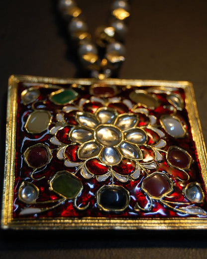 GORGEOUS MALA IN RED MEENA & MULTI STONES