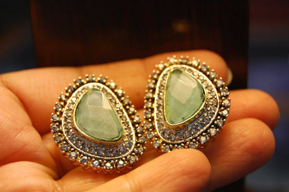 GREEN ZIRCON EARRINGS