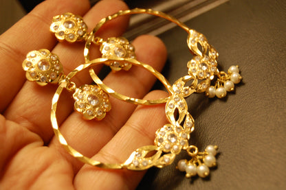 TRADITIONAL BALAS IN ZIRCONS