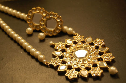 KUNDAN & PEARL MALA SET