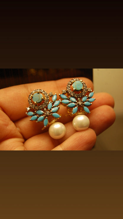 FEROZY EARRINGS WITH PEARLS