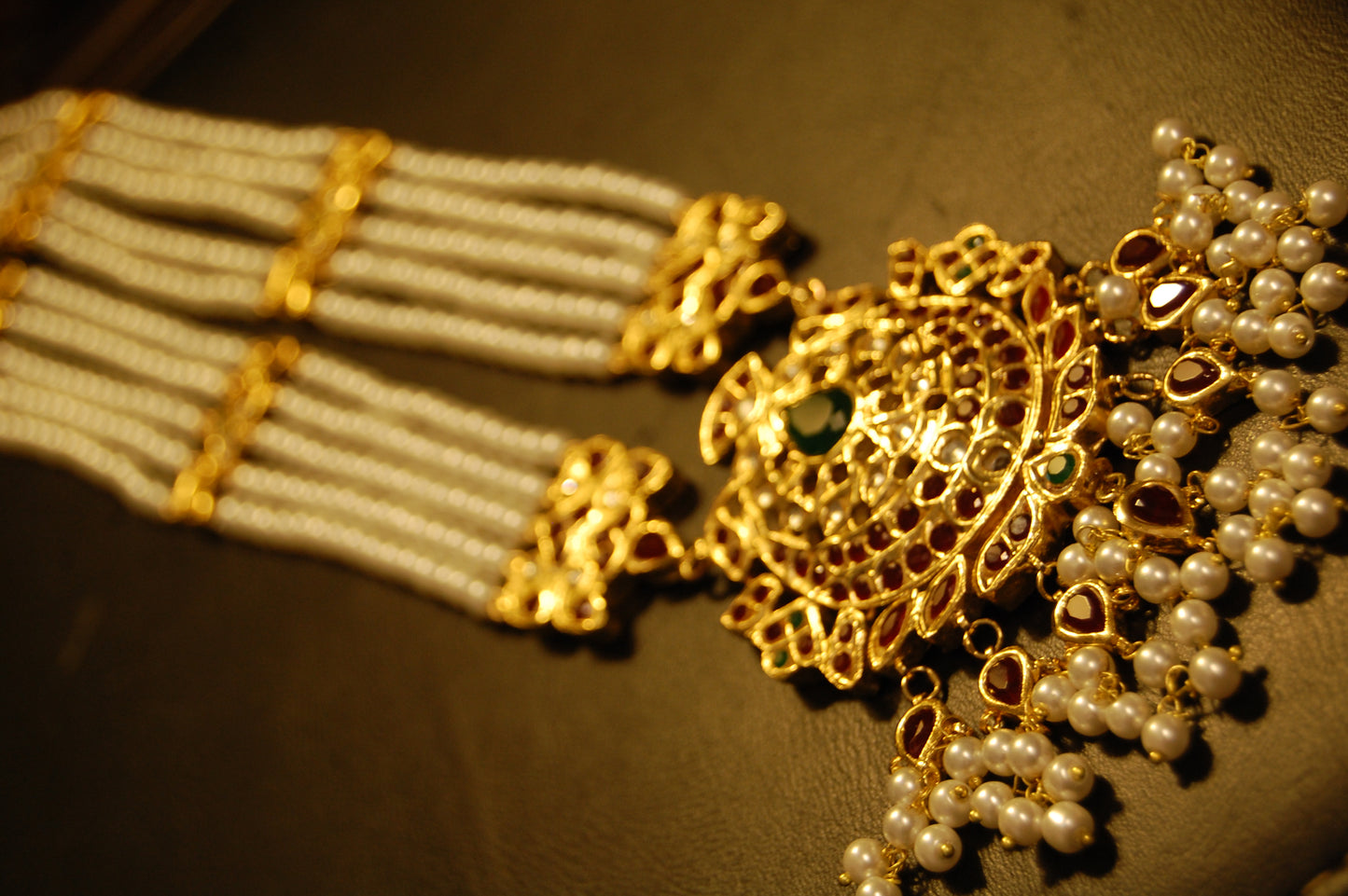 GREEN & RED KUNDAN MALA