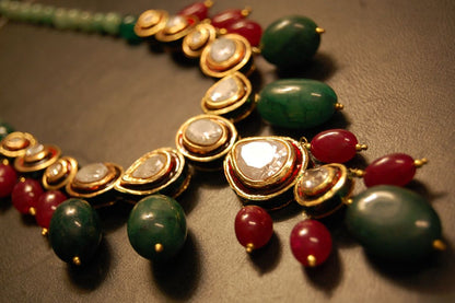 POLKI KUNDAN MALA IN RED & GREEN