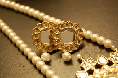 KUNDAN & PEARL MALA SET