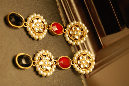 EARRING IN KUNDAN WITH RED & BLACK STONES