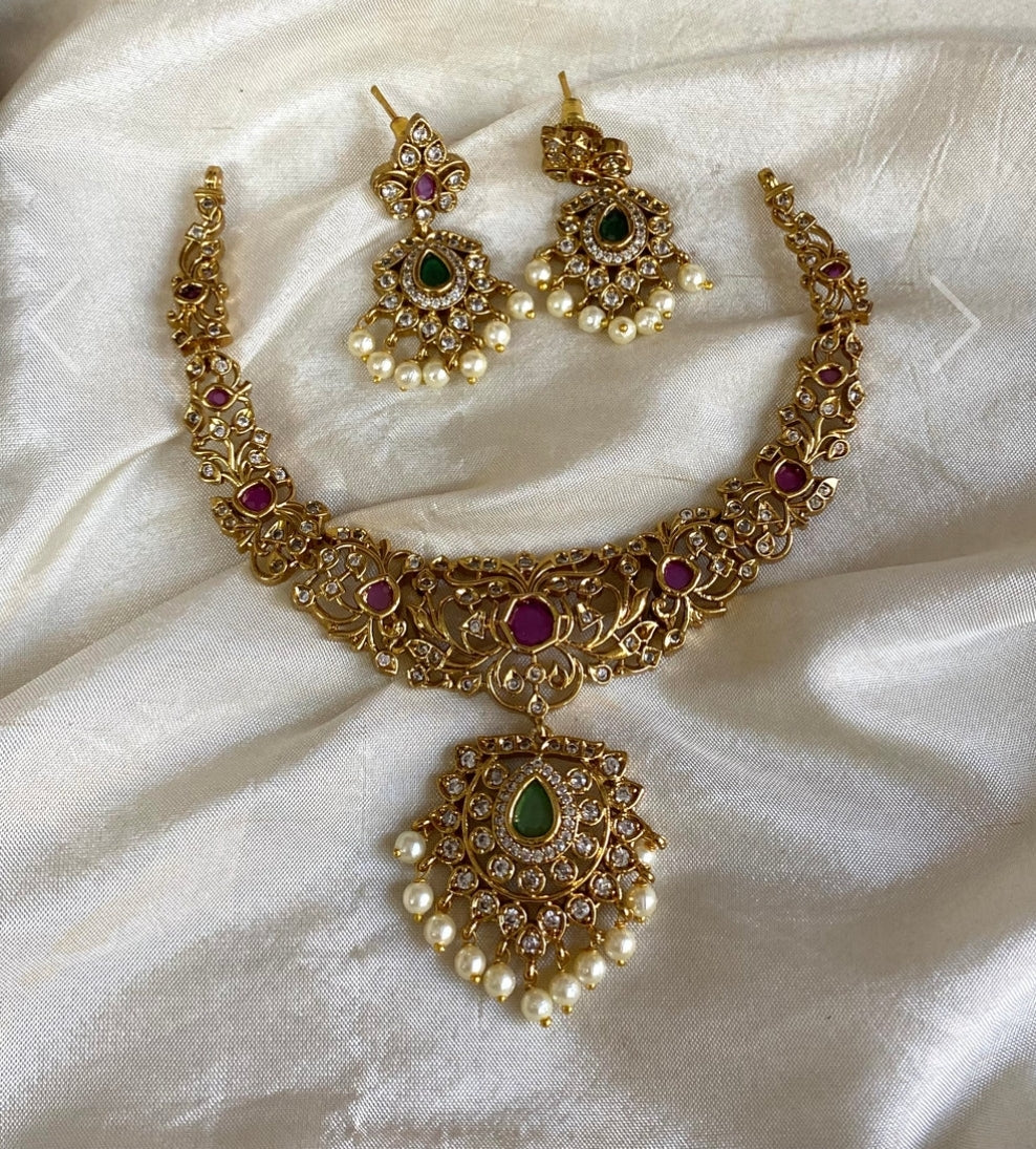 SOUTH INDIAN NECKLACE SET