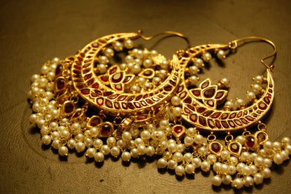 BALAS IN RED & PEARLS