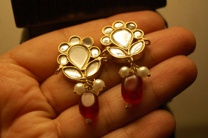 RED KUNDAN EARRINGS