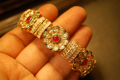 SINGLE FLORAL INDIAN KARA (OPENABLE)