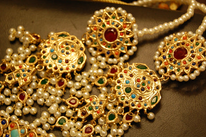 NAURATAN MULTI & PEARLS CHOKER SET