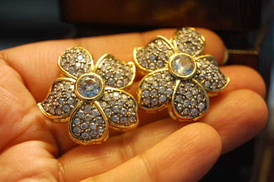 FLORAL ZIRCON EARRINGS