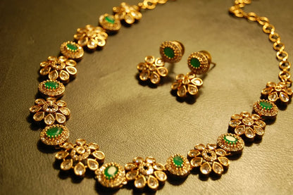 SOUTH INDIAN NECKLACE SET IN GREEN & ZIRCON