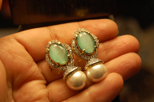 JADE GREEN EARRINGS IN ZIRCON & PEARLS