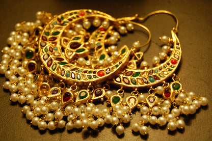 LARGE BALAS IN NAURATAN & PEARLS