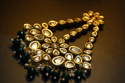 GORGEOUS GREEN & KUNDAN JHOOMAR