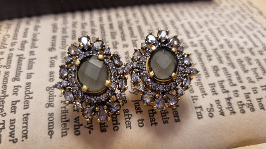 GREY EARRINGS