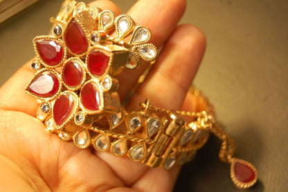 ELEGANT KUNDAN KARA WITH RED FLOWER