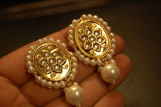 KUNDAN & PEARLS EARRINGS