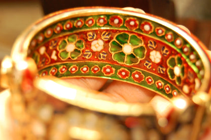 KARA IN MEENA & KUNDAN