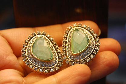 GREEN ZIRCON EARRINGS