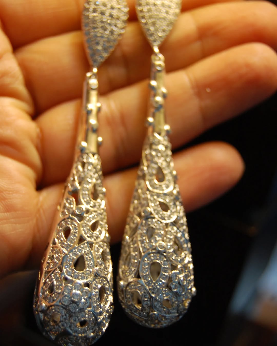 ZIRCON DROP EARRINGS