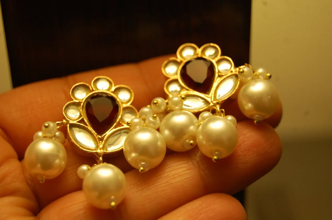 RED & PEARL KUNDAN EARRINGS